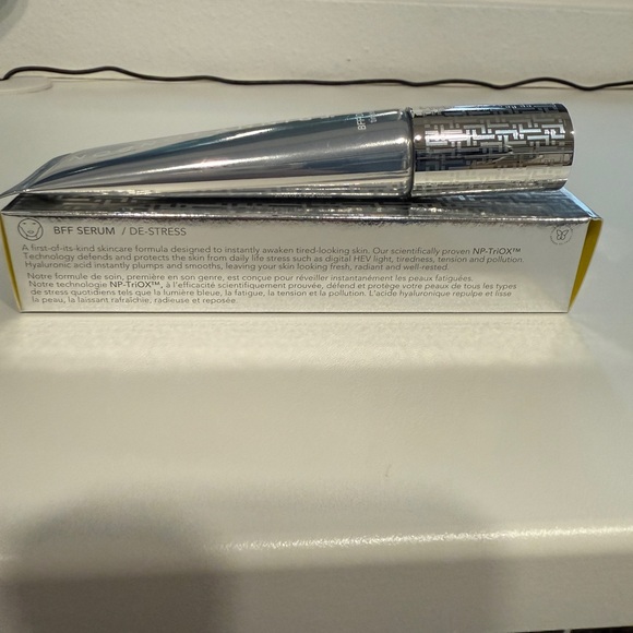 Trinny London BFF De-Sress Serum- CLAIRE - Picture 7 of 12